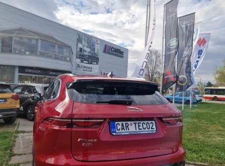 Jaguar - F-Pace