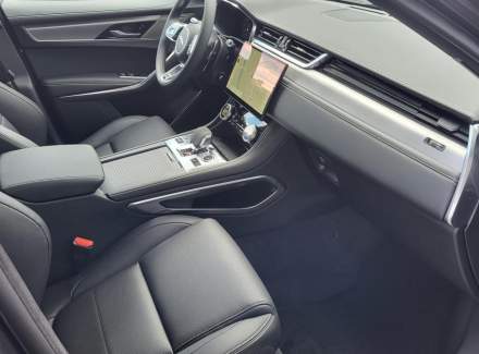 Jaguar - F-Pace