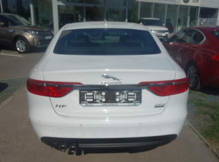 Jaguar - XF