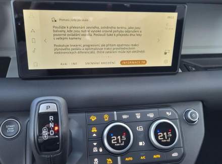 Land Rover - Defender