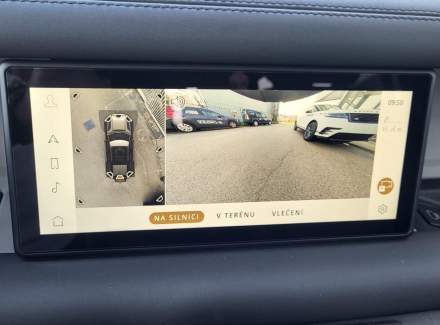 Land Rover - Defender