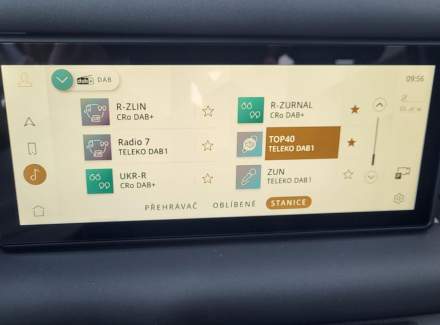 Land Rover - Defender