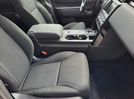 Land Rover - Discovery