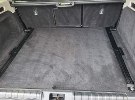 Land Rover - Discovery