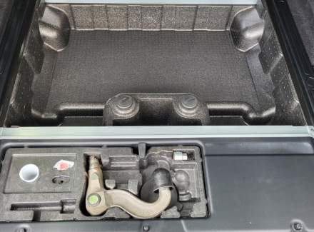 Land Rover - Discovery