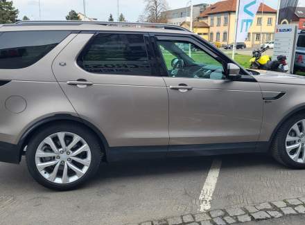 Land Rover - Discovery