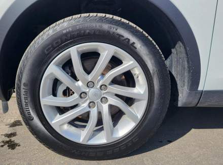 Land Rover - Discovery Sport