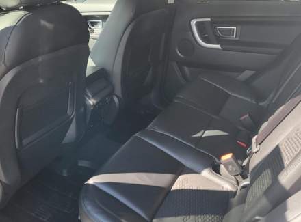 Land Rover - Discovery Sport