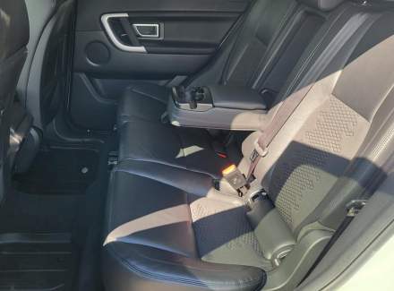 Land Rover - Discovery Sport