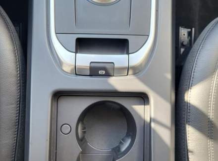 Land Rover - Discovery Sport