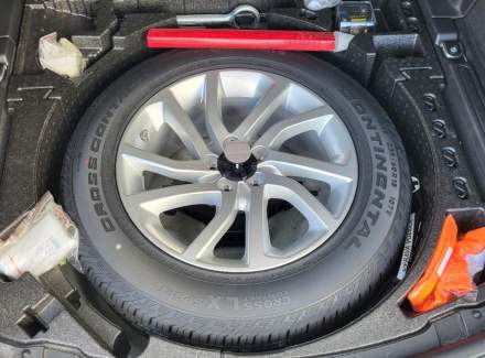 Land Rover - Discovery Sport