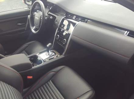 Land Rover - Discovery Sport
