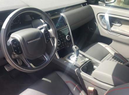 Land Rover - Discovery Sport