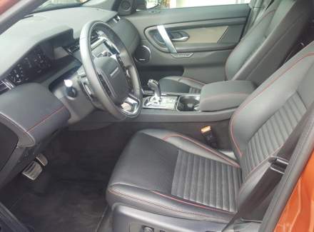 Land Rover - Discovery Sport