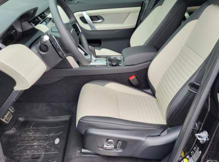 Land Rover - Discovery Sport