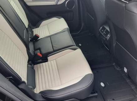 Land Rover - Discovery Sport