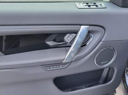 Land Rover - Discovery Sport