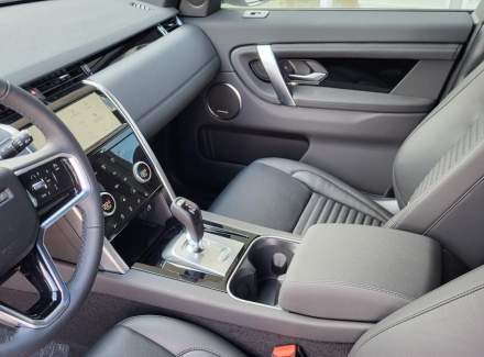 Land Rover - Discovery Sport