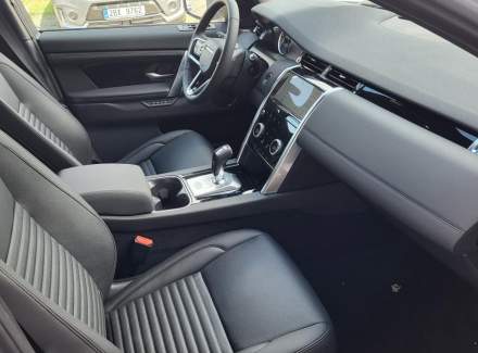 Land Rover - Discovery Sport