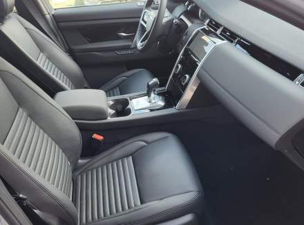 Land Rover - Discovery Sport