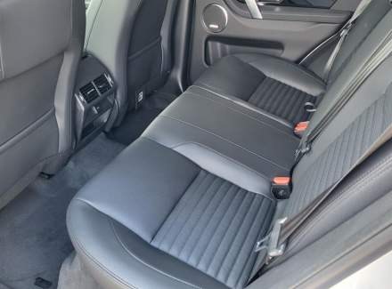 Land Rover - Discovery Sport