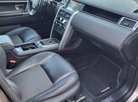 Land Rover - Discovery Sport