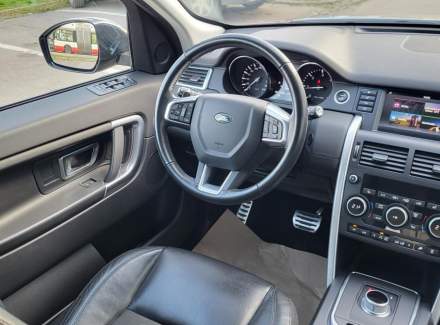 Land Rover - Discovery Sport