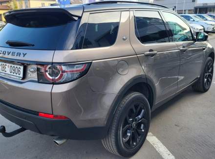 Land Rover - Discovery Sport