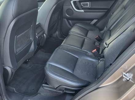 Land Rover - Discovery Sport