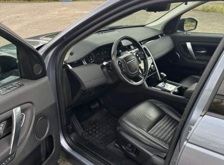 Land Rover - Discovery Sport