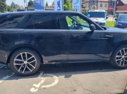Land Rover - Range Rover Sport