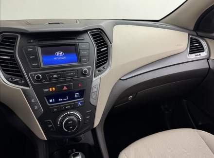 Hyundai - Santa FE