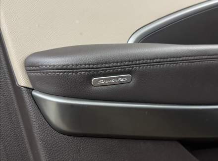 Hyundai - Santa FE