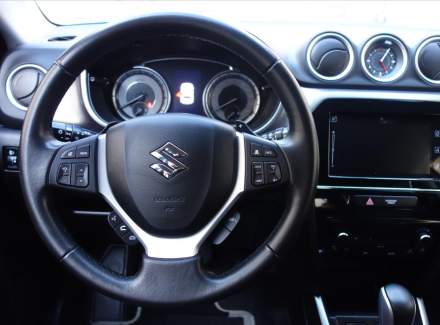 Suzuki - Vitara