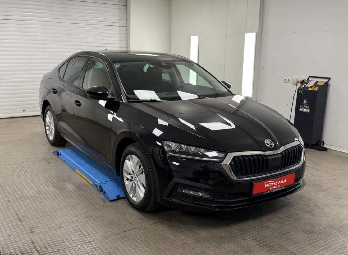 Škoda - Octavia