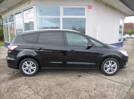 Ford - S-MAX