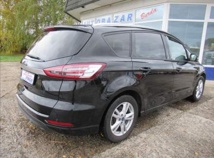 Ford - S-MAX