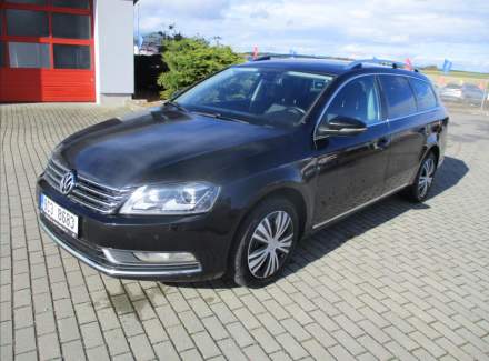 Volkswagen - Passat