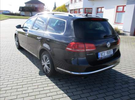 Volkswagen - Passat
