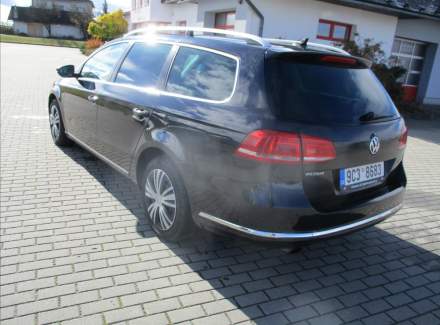 Volkswagen - Passat