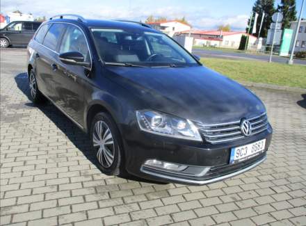 Volkswagen - Passat