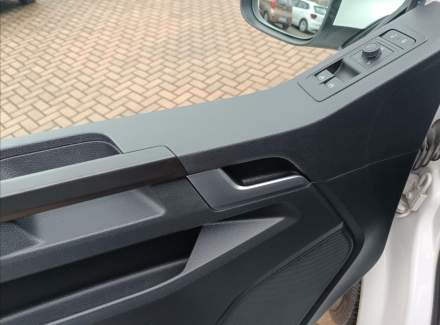 Volkswagen - Caravelle