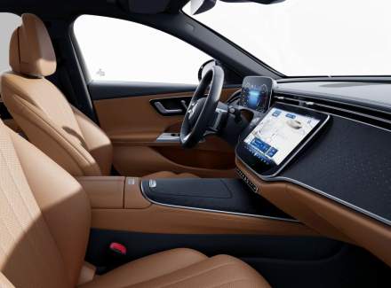 Mercedes-Benz - E-class