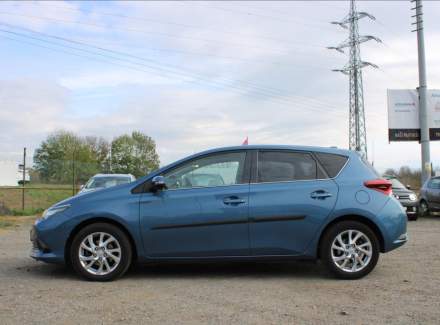 Toyota - Auris
