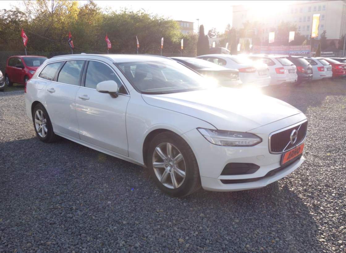 Volvo - V90
