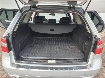 Mercedes-Benz - E-class