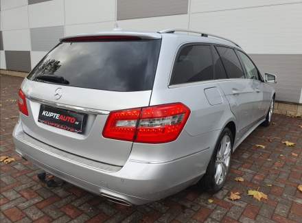 Mercedes-Benz - E-class