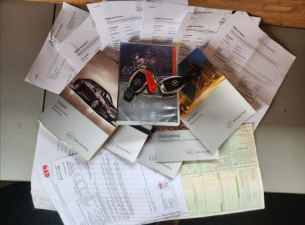 Mercedes-Benz - E-class