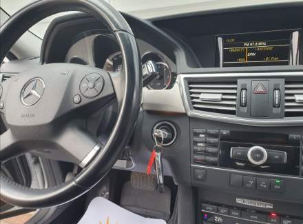 Mercedes-Benz - E-class