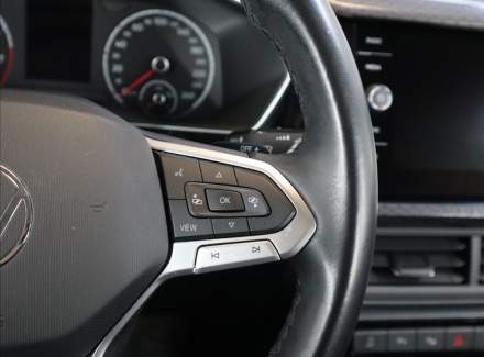 Volkswagen - T-Cross